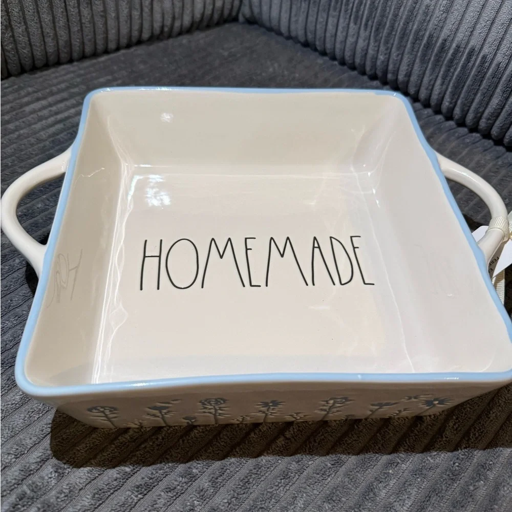 Rae Dunn ‘Homemade’ Ceramic Baking Dish- White w/ Blue Rim & Floral Pattern- NWT